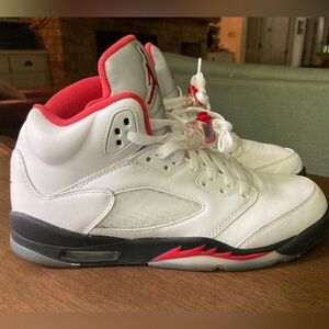 Jordan 5 Fire Red